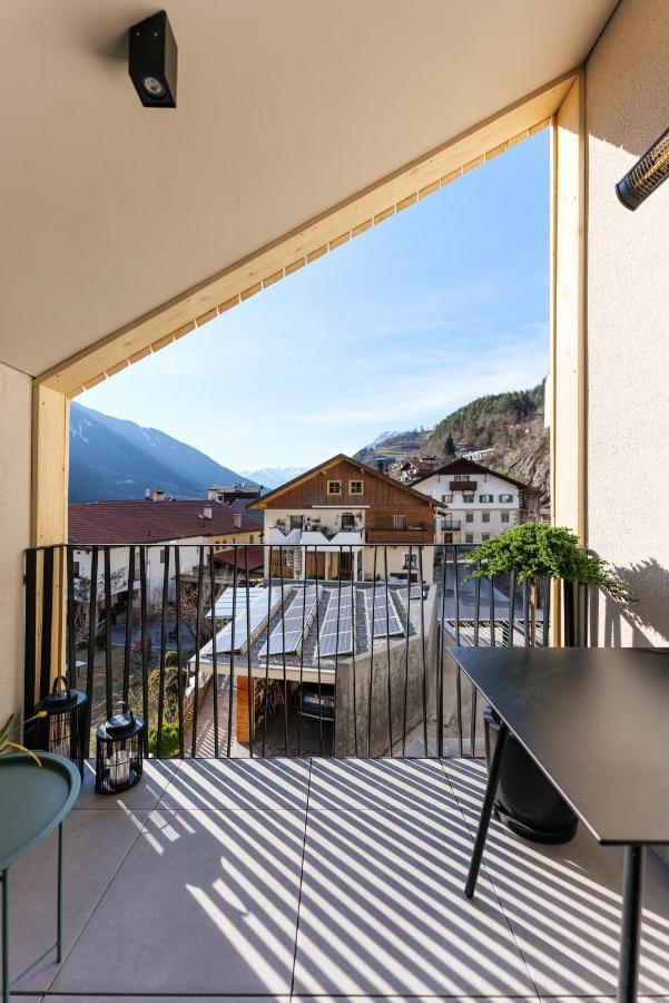 Lebe'Oetz - Das Ferienapartmenthaus Im Zentrum Von Oetz Exterior photo